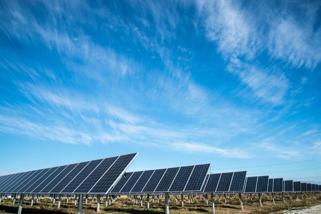 Gensol Engineering Bags ₹968 Crore Contract