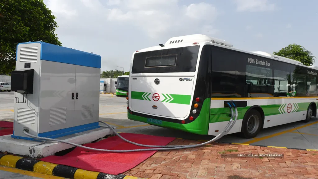 India's Electric Bus Sales to Exceed 17,000 by FY27
